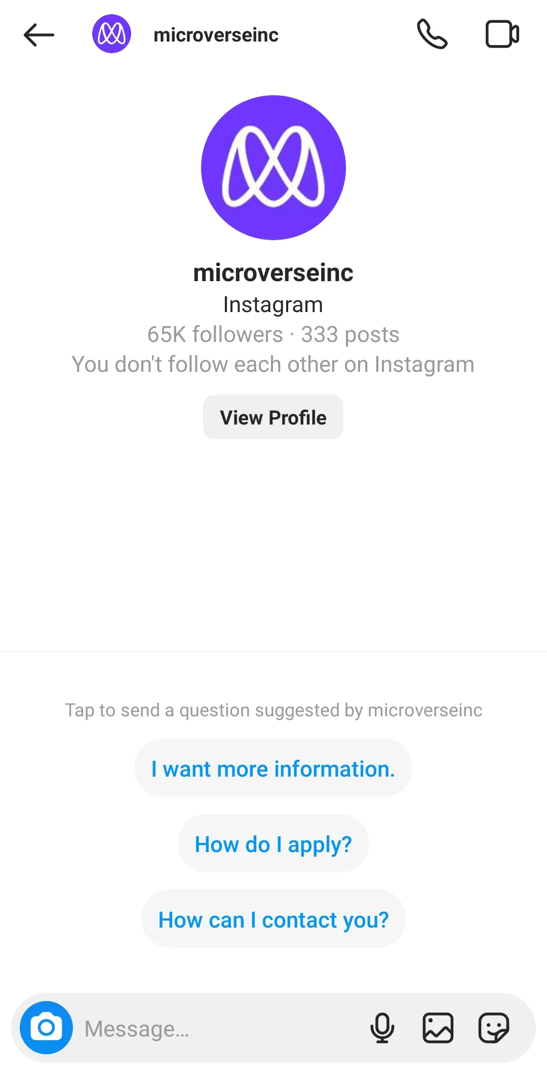 Microverse es un gran ejemplo de chatbot en múltiples plataformas